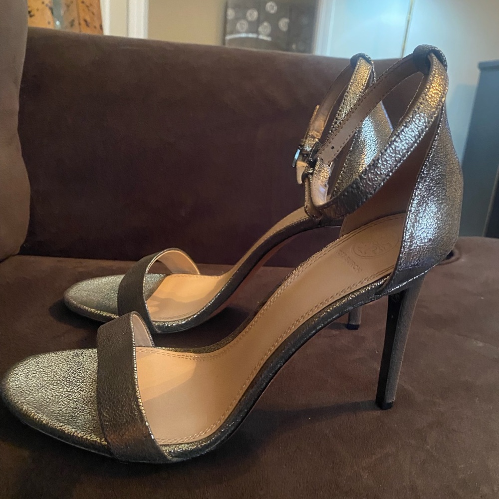 Tory Burch Keri gold metallic Stiletto Heels with sparkling finish 9.5 / 9 1/2